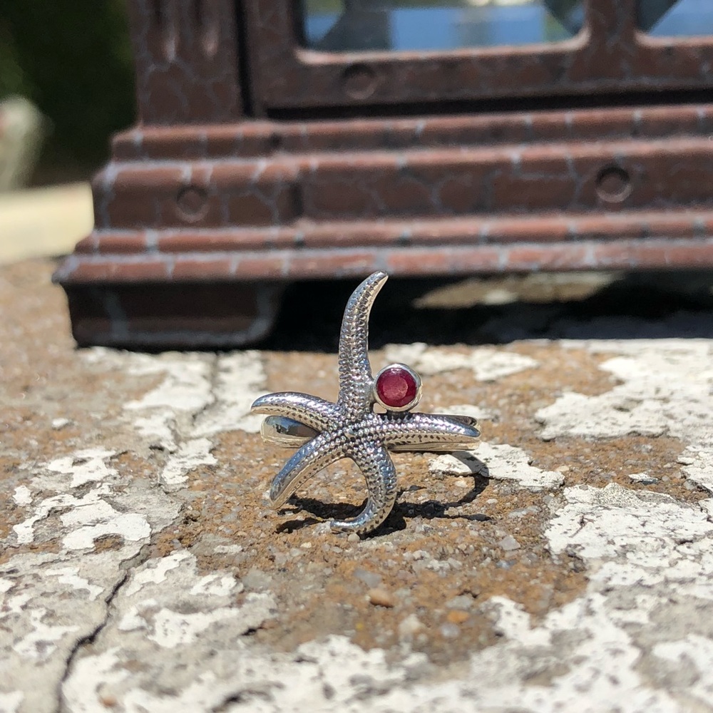 Ruby Indian Sterling Silver Starfish Ring Sz 6.5 - image 3